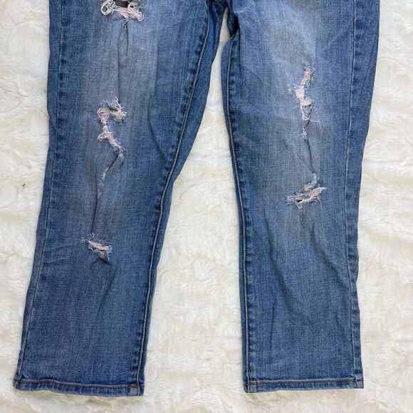 American Eagle Outfitter’s Y2K Distressed Stretch Skinny Jean - Women’s 8 - Picture 5 of 8